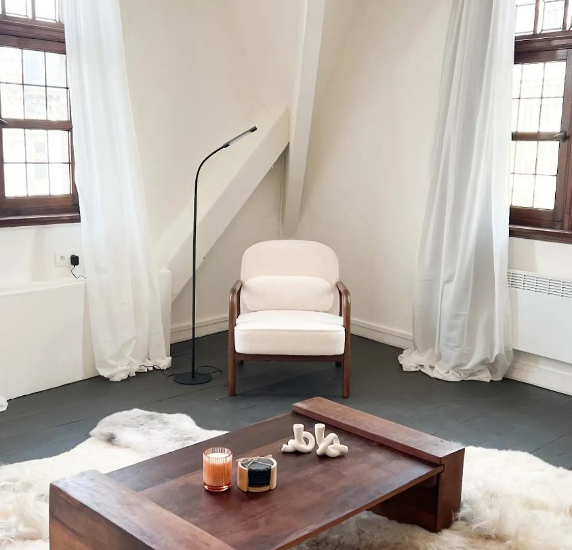 Le Faubourg Suites Antwerp Apartment