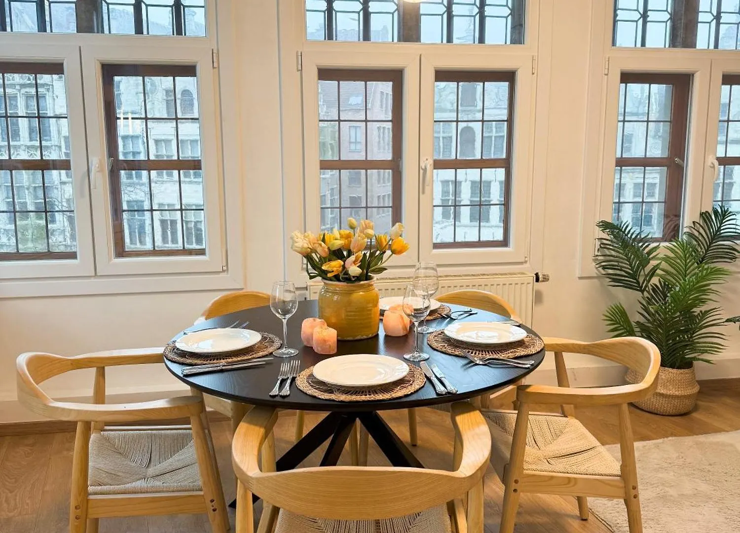 Apartment Le Faubourg Suites Antwerp